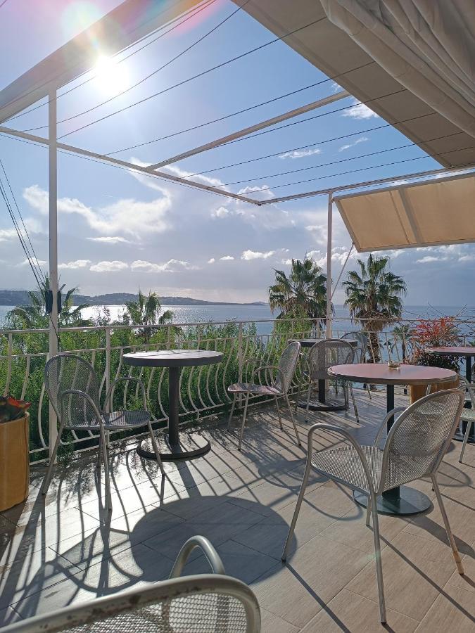 Les Galets Hotel Et B&B Bandol Bagian luar foto
