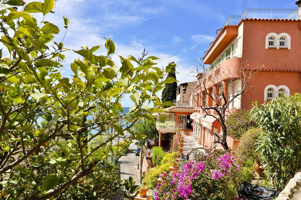 Les Galets Hotel Et B&B Bandol Bagian luar foto